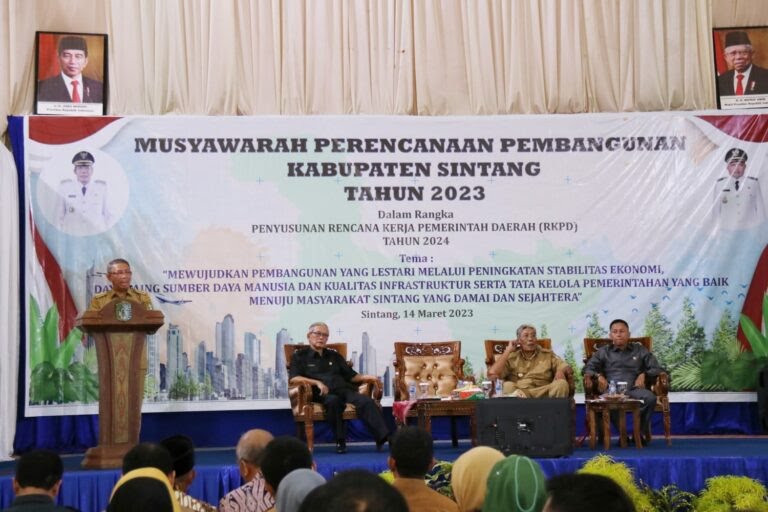 GubernurKalbar(H.Sutarmidji) membuka Musyawarah Perencanaan Pembangunan Dan RKPD Sintang Tahun&nbsp;2024,