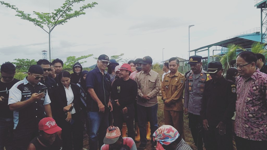 Camat Belimbing hadir dalam Ritual Adat di Perusahaan Kelapa Sawit PT.IKHASAS INDO&nbsp;MAKMUR