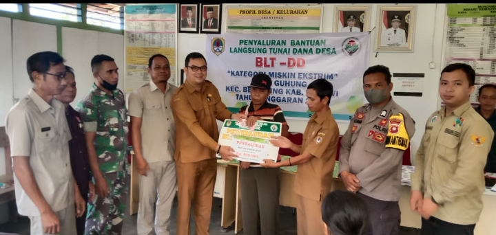 H-3 Idul fitri 1444H Pemerintah Desa Guhung Salurkan BLT-DD Tahap 1&nbsp;2023