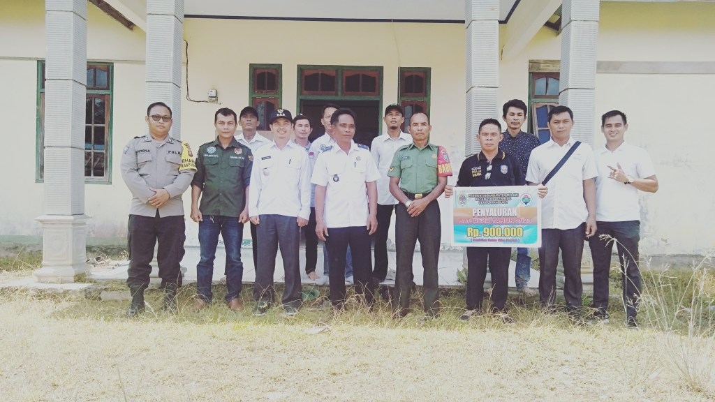 CAMAT Belimbing Hadiri Penyaluran BLT-DD Tahap Pertama Di Desa Laman&nbsp;Bukit