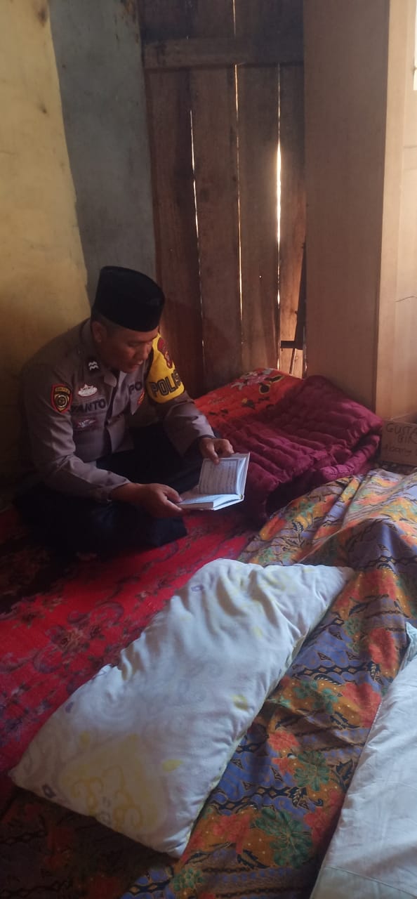 PEMERINTAH KECAMATAN BELIMBING MENGAPRESIASIKAN  aiptu yanto Hadir sebagai POLISI&nbsp;RW