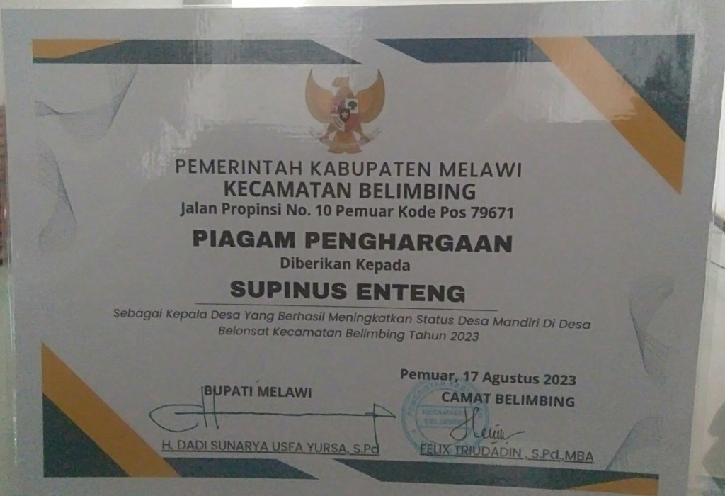 KEPALA DESA BELONSAT Berhasil Meningkatkan Status Desa Mandiri Di Desa Belonsat Tahun&nbsp;2023