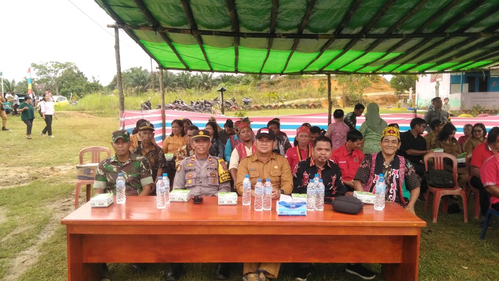 KAPOLSEK BELIMBING HADIR GAWAI DAYAK DI LAMAN&nbsp;BUKIT