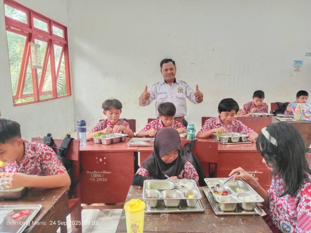 Kepala Sekolah SDN 27 Batu Buil Apresiasi Program Makan Bergizi&nbsp;Gratis