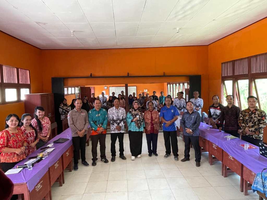 Bimbingan Teknis yang diselenggarakan oleh Kementerian Pendidikan Melawi,di hadiri 5 sekolah dan di ikuti 47&nbsp;peserta