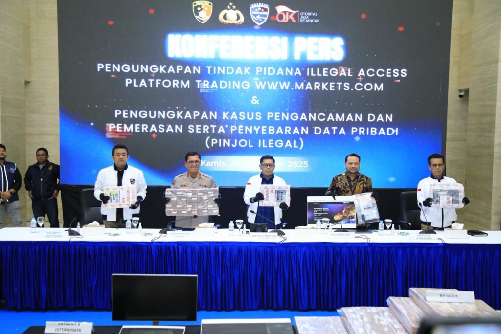 BARESKRIM POLRI TANGKAP WNI PEMBOBOL PLATFORM TRADING INTERNATIONAL MARKETS.COM, RUGIKAN PERUSAHAAN RP6,67&nbsp;MILIAR