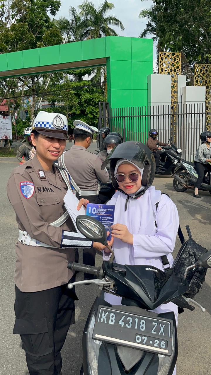 Hari ke-12 , Satgas Operasi Zebra Kapuas Terus Gencarkan Sosialisasi dan Penertiban Untuk Wujudkan Kamseltibcarlantas