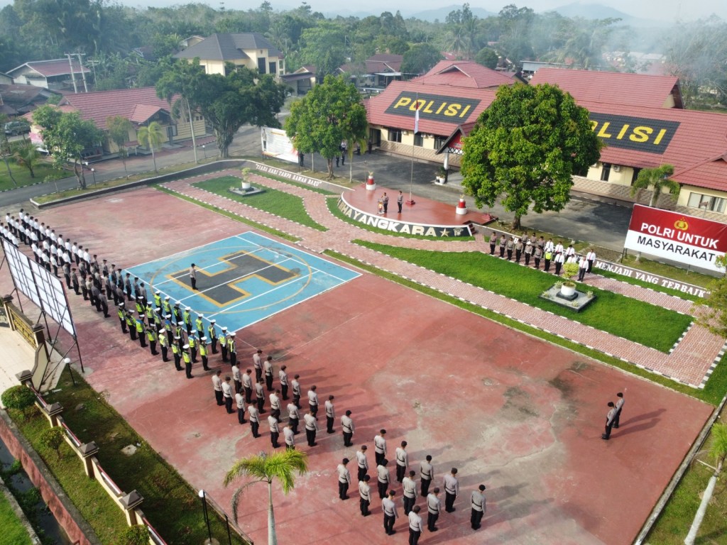 Polres Melawi Gelar Upacara Hari Kesadaran Nasional, Kapolres Tekankan Disiplin dan Semangat&nbsp;Pengabdian