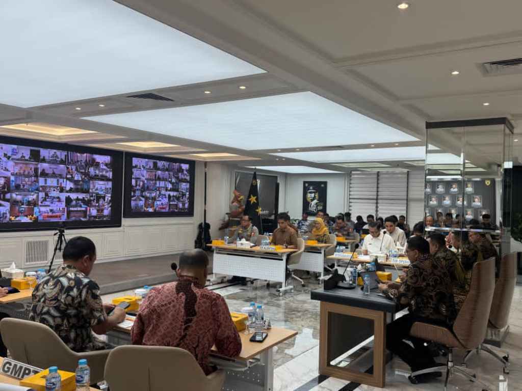 Putus Rantai Tengkulak, Polri Fasilitasi Permodalan KUR dan Penyerapan Bulog bagi Petani&nbsp;Jagung